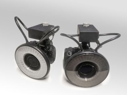 Erster Prototyp der MATIS Kamera mit LED-Ringlicht und Controller (Bild: MATIS)