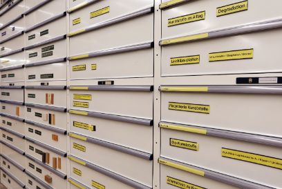Das Material-Archiv dokumentiert Werkstoffe neu online